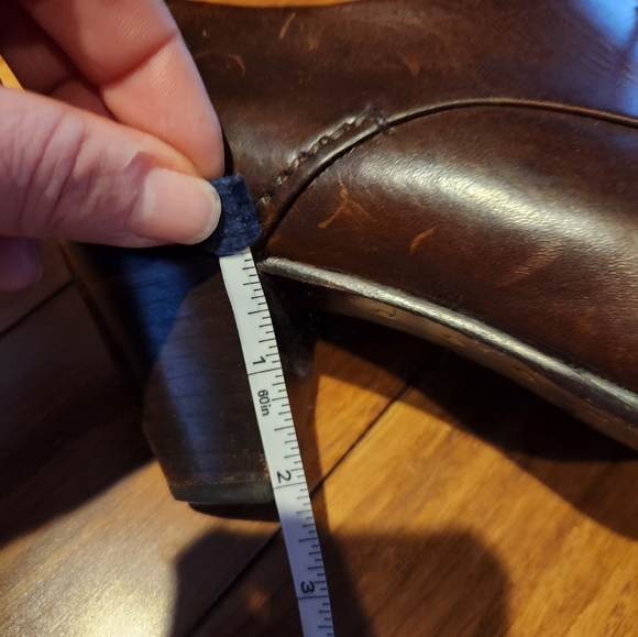Vintage Frye tie up heeled shoes - Picture 6 of 6